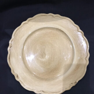 Under Plate (Cream)